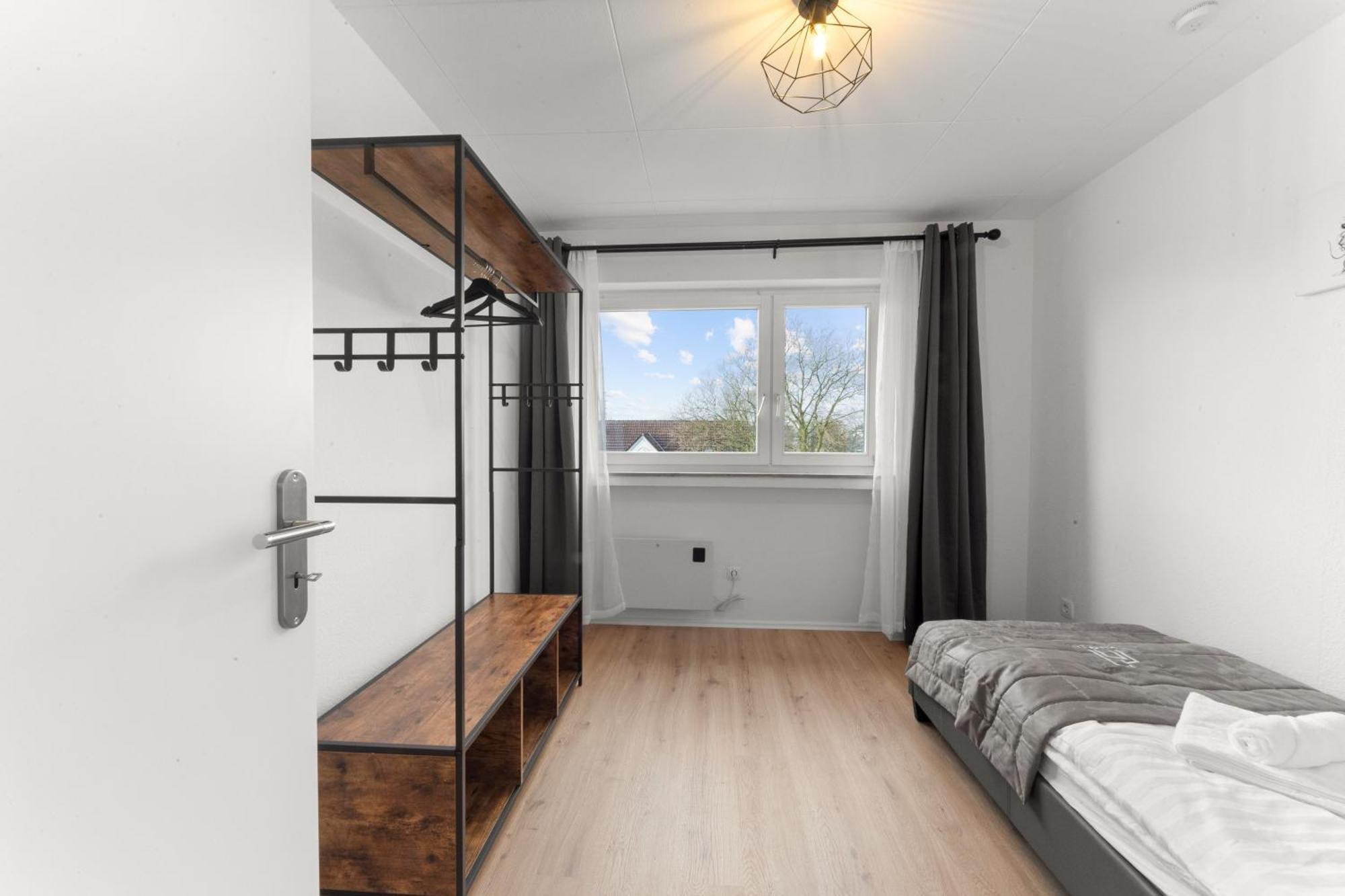 Vinful: Premium-Apartment Mit Balkon Und Parkplatz Mulheim an der Ruhr Bagian luar foto