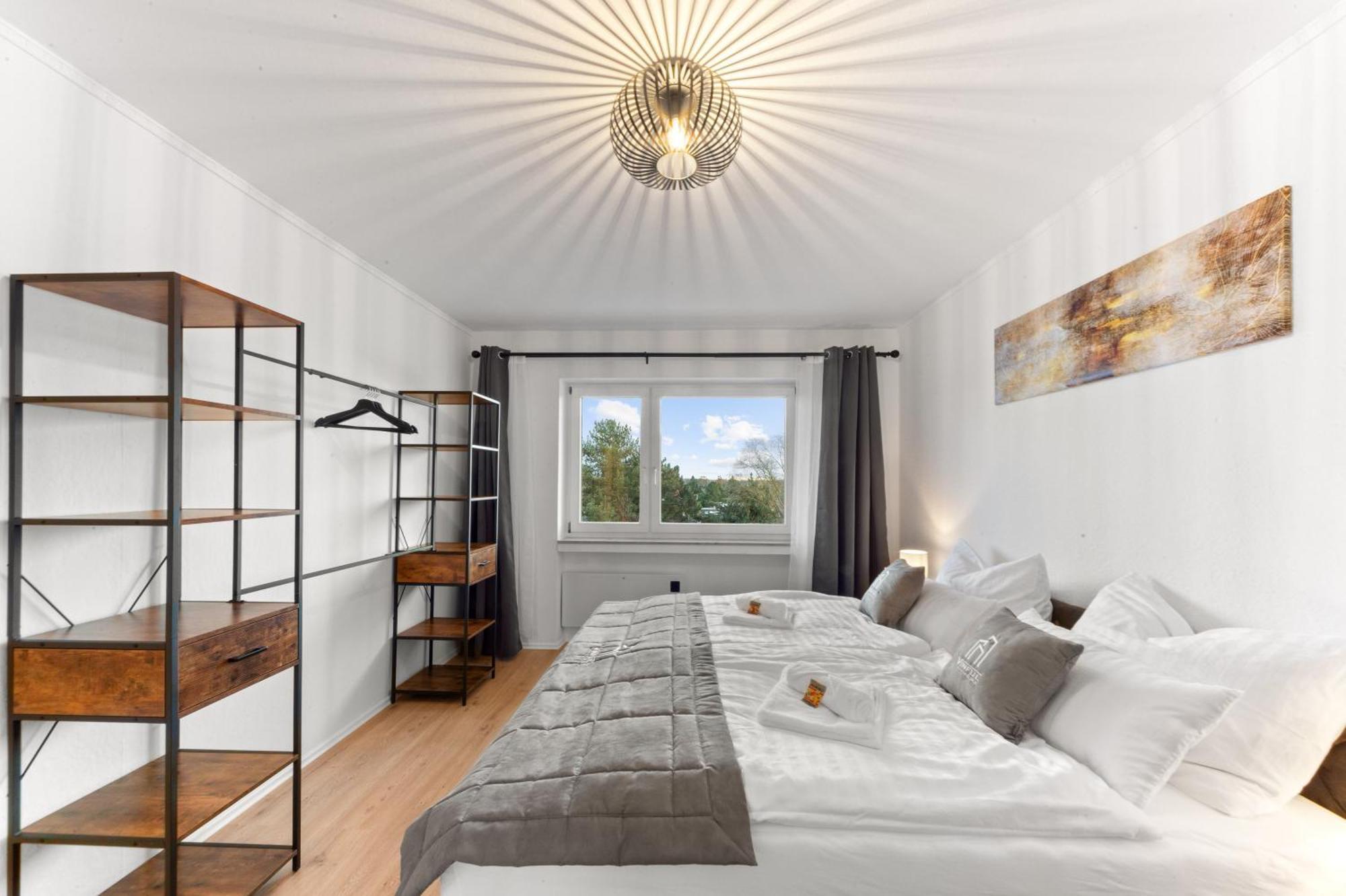 Vinful: Premium-Apartment Mit Balkon Und Parkplatz Mulheim an der Ruhr Bagian luar foto
