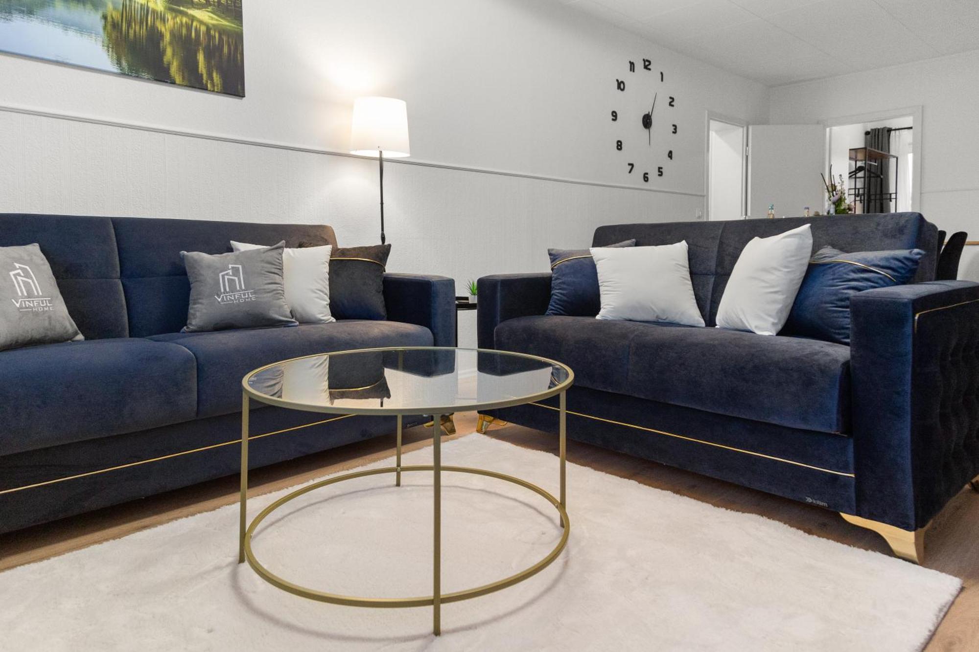 Vinful: Premium-Apartment Mit Balkon Und Parkplatz Mulheim an der Ruhr Bagian luar foto