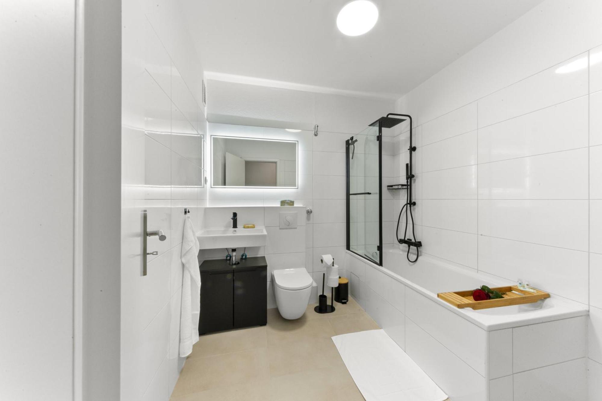 Vinful: Premium-Apartment Mit Balkon Und Parkplatz Mulheim an der Ruhr Bagian luar foto